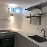 بيت للعطل Large Taverna 2br 2ba Steps To Lift Full Kitchen
