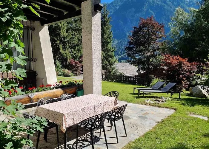 Nyaraló Large Taverna 2br 2ba Steps To Lift Full Kitchen Courmayeur