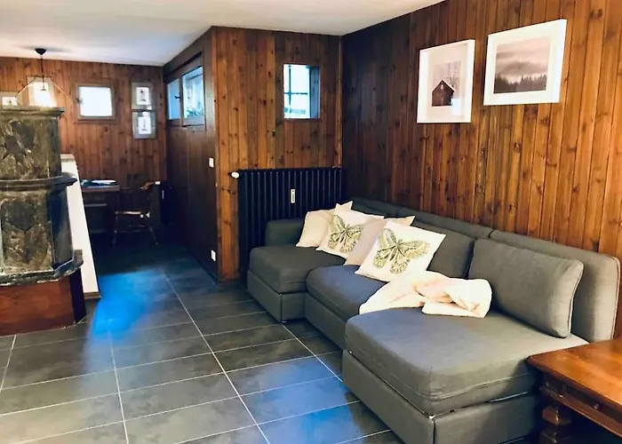 Large Taverna 2br 2ba Steps To Lift Full Kitchen Nyaraló Courmayeur